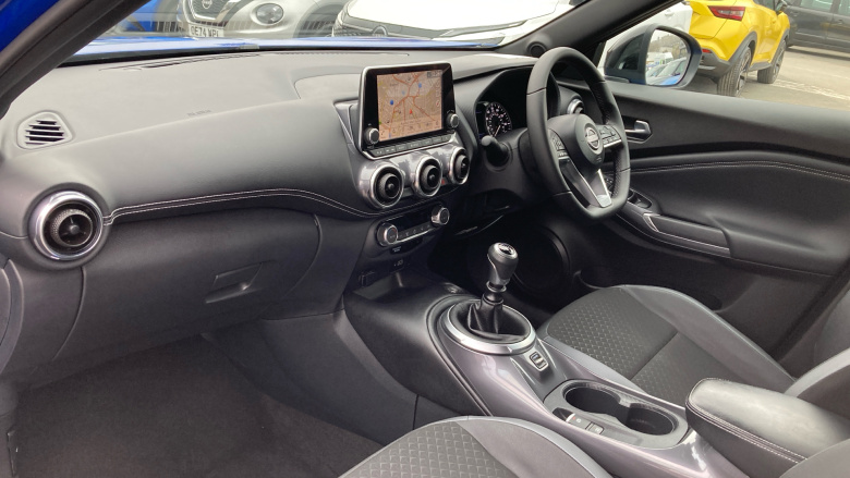 Nissan Juke 1.0 DiG-T 114 N-Connecta 5dr Petrol Hatchback